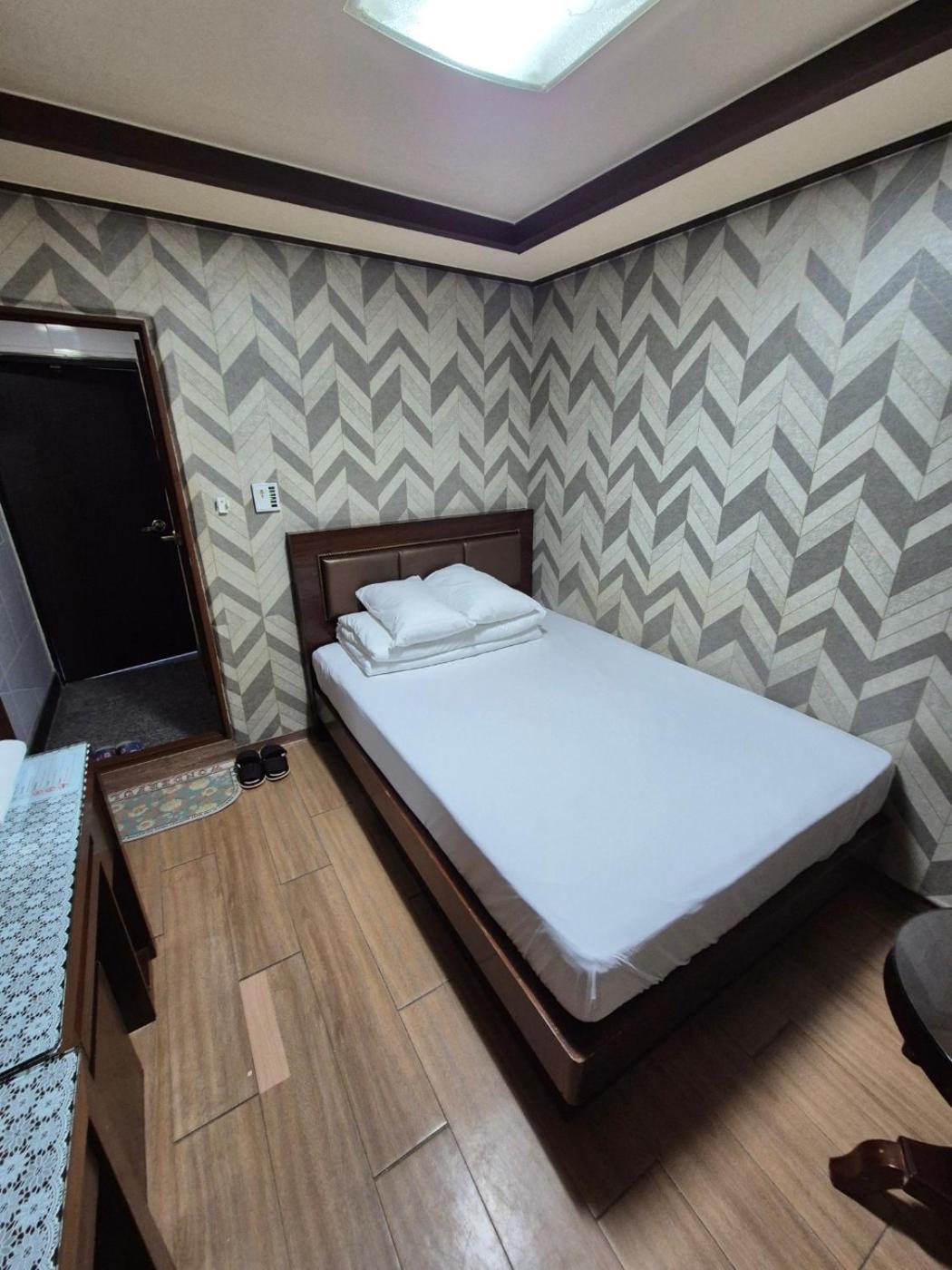 Joyful Stay Seúl Exterior foto